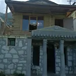 Jaktstuga Heredot's House *