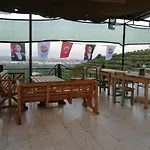 Деревянный коттедж Heredot's House Финике