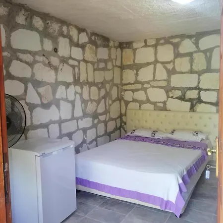 Heredot's House بيت خشبي