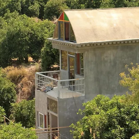 Heredot's House بيت خشبي