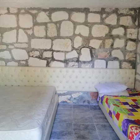 Heredot's House Alojamento de Turismo Selvagem Finike